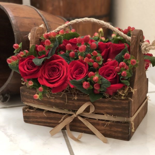 گل رز قرمز یکی از بهترین انتخاب ها برای روز پدر