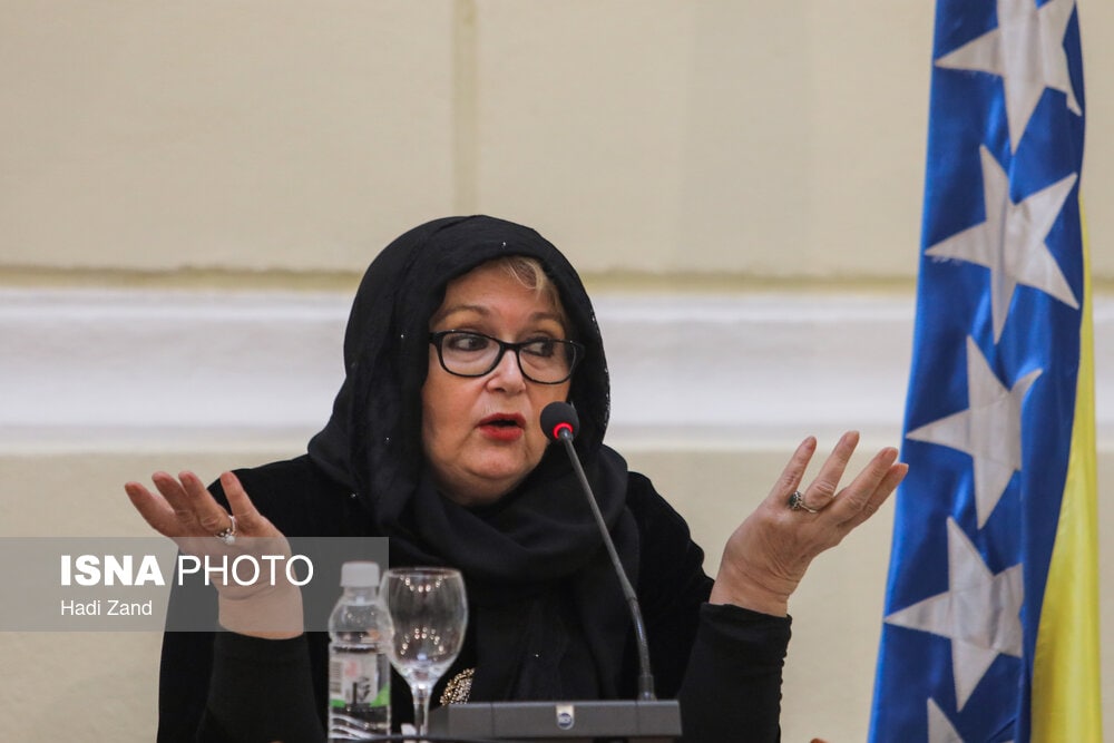 https://akharinnews.com/images/1401/09/10/photo_2022-12-06_16-15-51.jpg
