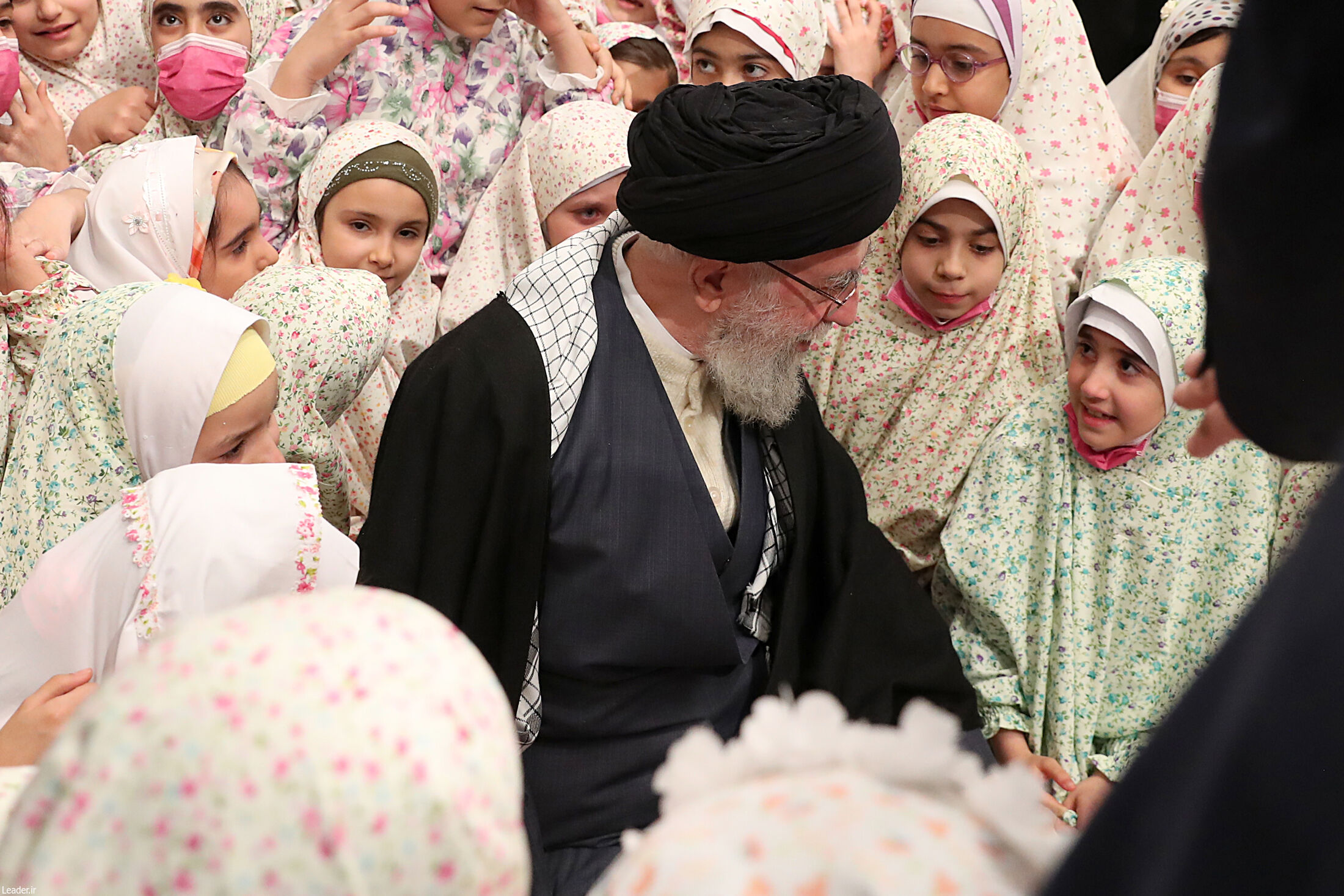 https://akharinnews.com/images/1401/11/03/74203_830.jpg