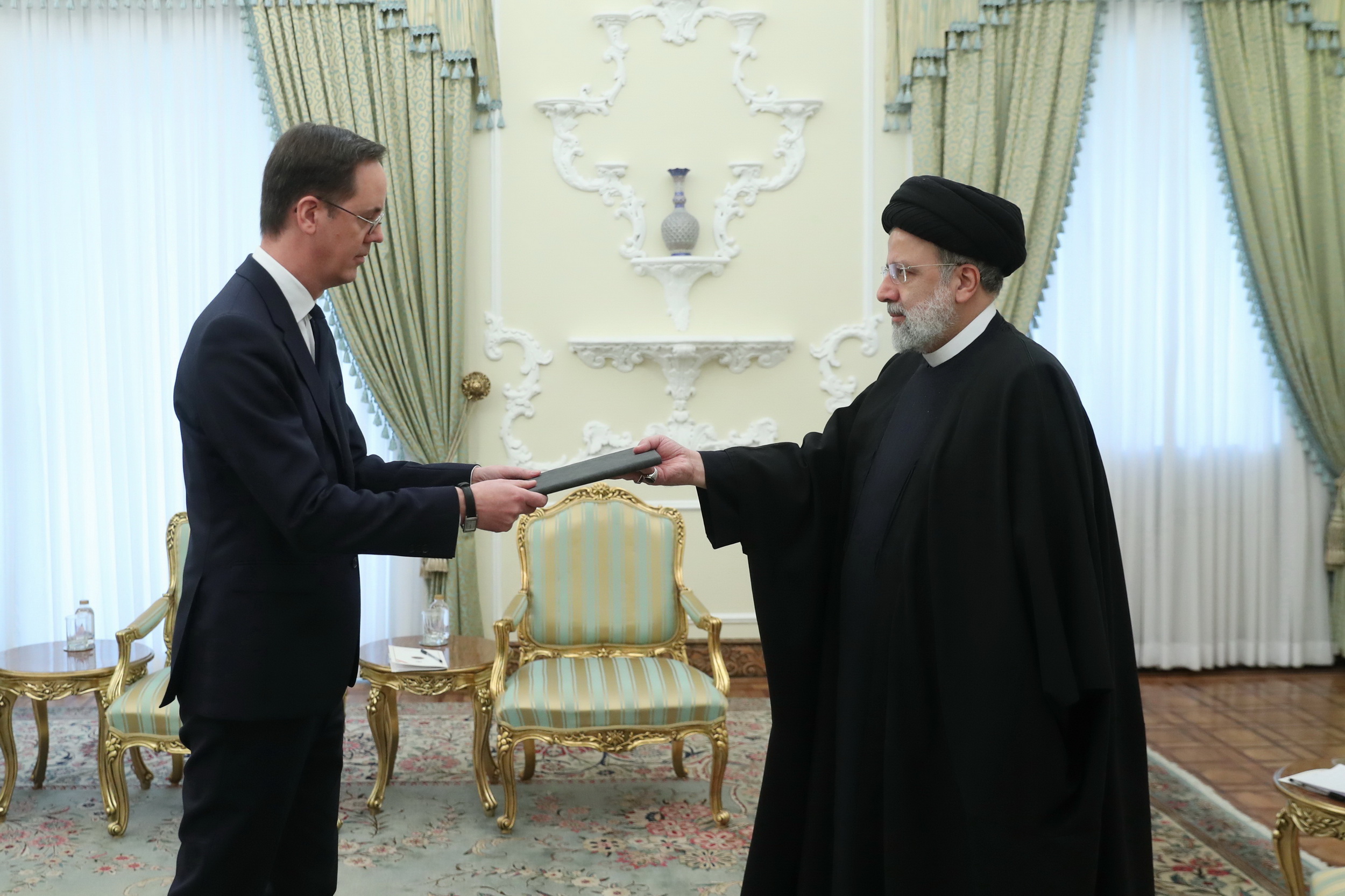 https://akharinnews.com/images/1401/11/04/167576520489575000.jpg