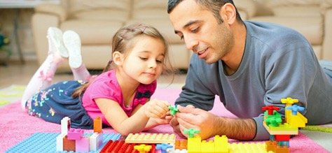 با استفاده از وسایل بازی، کودک به خوبی سرگرم خواهد شد.