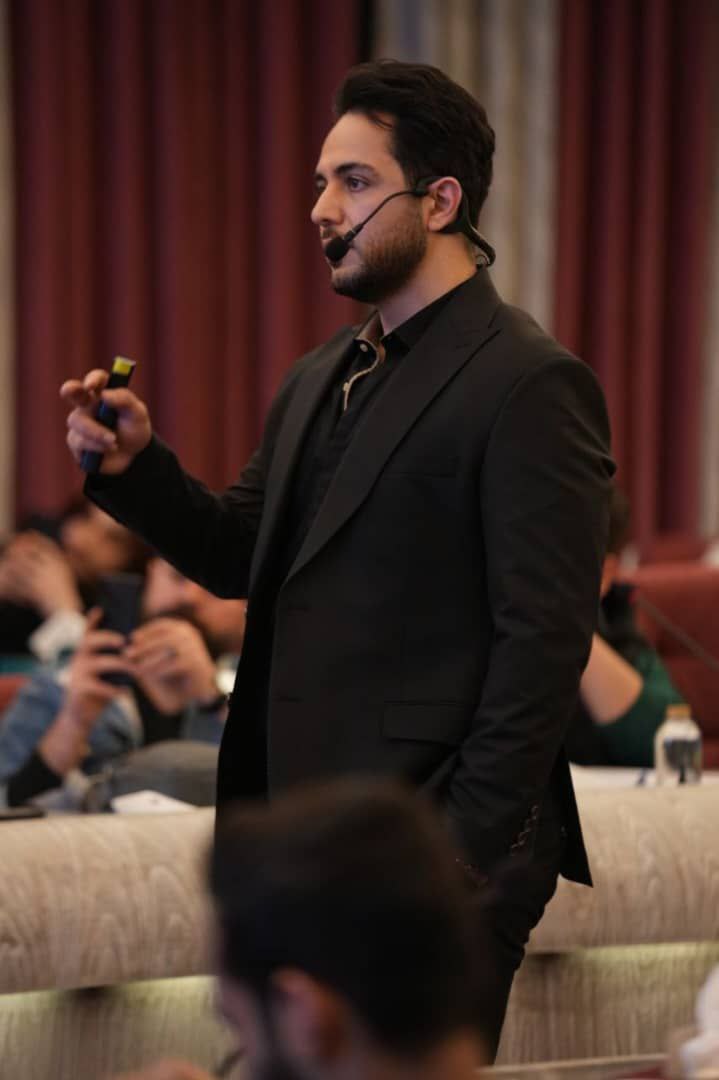 https://akharinnews.com/images/1403/01/03/photo_2024-04-03_09-34-15.jpg