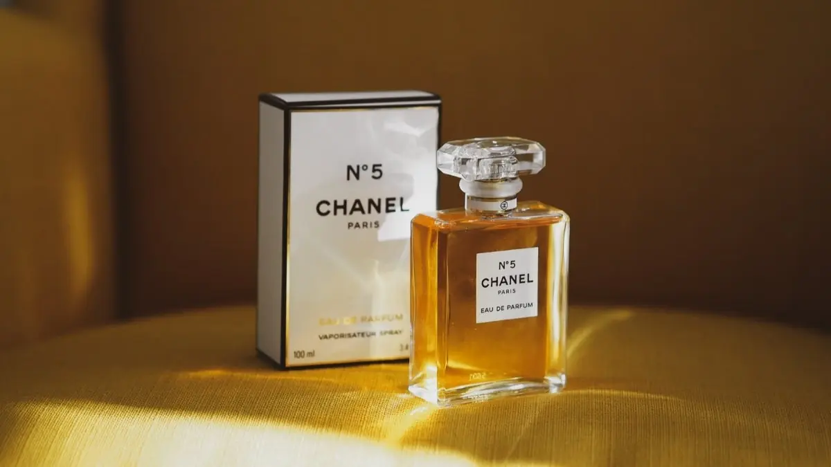 نکات مهم در خرید عطر خنک زنانه