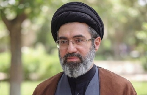 رهبر انقلاب: انتقام خواست ملّت ما است و به‌طور حتمی باید صورت بگیرد/ بزودی آزادگان دنیا بخشی از این مأموریت الهی را انجام خواهند داد/ خونی که مظلومانه بر زمین ریخت، ملت ایران را بعثت بخشیده است