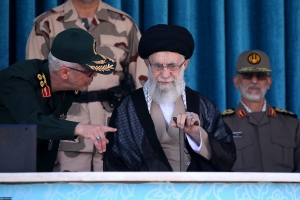 حضور رهبر انقلاب در دانشگاه افسری امام حسن(ع) + تصاویر
