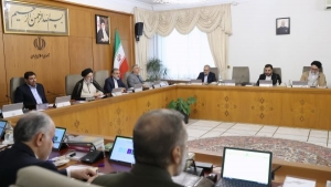 دستور جدی رئیس&zwnj;جمهور به وزیر دادگستری برای برخورد با متخلفان افزایش قیمت محصولات پتروشیمی