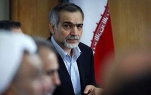 در پی انتشار برخی ادعاها درباره حسین فریدون در فضای مجازی، سرپرست دایره نظارت بر زندانیان اقتصادی و کارکنان دولت، درباره آخرین وضعیت این محکوم، گفت: حسین فریدون در زندان دوران محکومیت خود را سپری می&zwnj;کند.