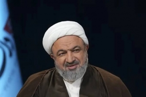عکس| تحریرات حمید رسایی در زندان اوین