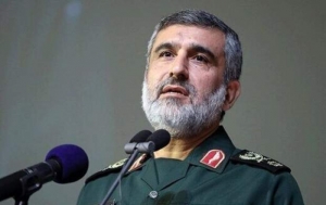 سردار حاجی&zwnj;زاده: دشمن به دنبال هک شخصیت ملت&zwnj;هاست