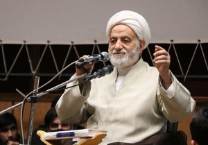 قرائتی: دیپلم و لیسانس تارک&zwnj;الصلوه به هیچ دردی نمی&zwnj;خورد