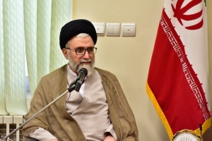 وزیر اطلاعات از دستگیری عامل دوم تروریستی شاهچراغ در شب گذشته خبر داد.