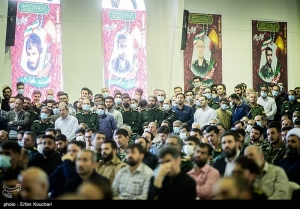 عکس| سردار قاآنی در بزرگداشت دو شهید مدافع حرم