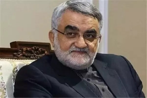 بروجردی: پلیس راهور در مناطق مرزی باید مسلح شود