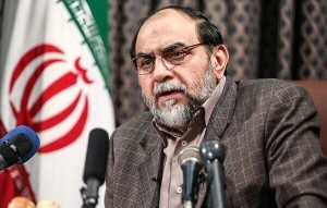 رحیم&zwnj;پور ازغدی: اخبار منتشر شده در فضای مجازی با واقعیت ۱۸۰ درجه تفاوت دارد/ جمهوری اسلامی هر روز ساعت ۴ بعدازظهر سقوط می&zwnj;کند/ ۹۷ درصد بازداشتی&zwnj;های اخیر در بازداشتگاه گریه می&zwnj;کردند تا آزاد شوند، در زمان ما کسی در زندان گریه نمی&zwnj;کرد