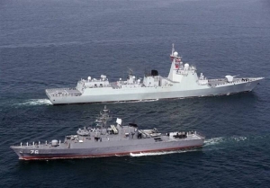 قدرت&zwnj;نمایی تاریخی سپاه و کیش و مات آمریکا!