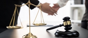 هنگام انتخاب وکیل کیفری این معیارها را در نظر بگیرید
