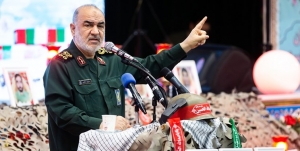 سردار سلامی به اروپا: اشتباهات خود را تکرار نکنید