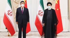 در دیدار روسای جمهور ایران و چین مطرح شد؛ رئیسی: ایران به هیچ وجه مقابل قلدری آمریکا کوتاه نخواهد آمد/ شی جین پینگ: چین از عضویت ایران در سازمان بریکس حمایت می&zwnj;کند