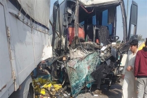 مجروح شدن ۱۹ زائر ایرانی در سانحه تصادف در نجف +عکس