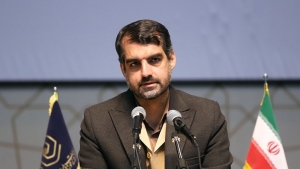محمد منان رئیسی، نماینده قم: حضور ایران در NPT مصداق هم پیاز و هم کتک است/ چرا باید در این جنگل بی&zwnj;در و پیکر که حرف اول و آخر در آن فقط حرف زور است از داشتن سلاح هسته&zwnj;ای محروم باشیم؟!