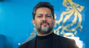 توسل حامد بهداد به امام رضا (ع)