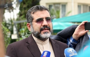 وزیر فرهنگ: کسانی که کشف حجاب می&zwnj;کنند اجازه حضور در برنامه&zwnj;های هنری را ندارند
