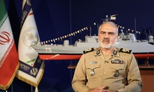 امیر دریادار دوم فتاحی، معاون عملیات نیروی دریایی ارتش: دشمن جاهایی را زد که در آنجا چیزی نداشتیم/ با موشک ایرانی ناو &laquo;آبراهام لینکلن&raquo; را هدف قرار دادیم/ وظیفه پاسداری از تنگه احد ولایت را برعهده داریم