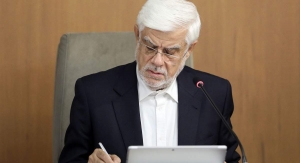دست&zwnj;پاچگی محمدرضا عارف برای جلب نظر ترامپ!