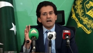 پاکستان: ذخایر نفتی ما فقط چند روز دوام دارد
