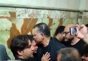 موبایل&zwnj;ها آماده؛ علی دایی می&zwnj;آید! + عکس