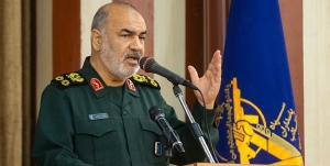 فرمانده سپاه: اتفاقات اخیر در کشور یک جنگ جهانی بود