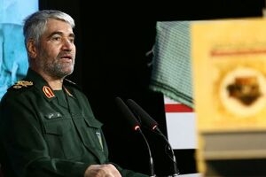 سردار فضلی: موی زنان نه&zwnj;تنها زیبایی بلکه حرم و حریم آنان است