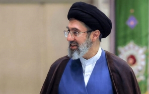 رهبر معظم انقلاب: معلمان و کارگران، ستون فقرات عرصه&zwnj; فرهنگ و اقتصاد هستند/ در مرحله جهاد اقتصادی و جهاد فرهنگی نیز باید دشمن را ناامید کرده و شکست دهیم