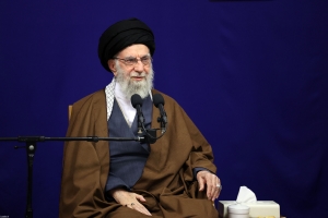  رهبر معظم انقلاب در دیدار دست&zwnj;اندرکاران همایش بین&zwnj;المللی علامه میرزای نائینی(ره) تبیین کردند؛ نوآوری علمی و اندیشه سیاسی دو ویژگی برجسته علامه نائینی