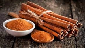 خواص بی&zwnj;نظیر دارچین؛ از کنترل گرسنگی تا تنظیم قند و کلسترول!