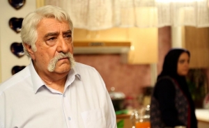 بازیگر سریال &laquo;ستایش&raquo; گفت:این سریال علی رغم تصور برخی در جامعه ضد زن نیست.