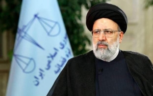 آیت&zwnj;الله رئیسی: برخی&zwnj;ها به ظاهر می&zwnj;گویند &laquo;ما می&zwnj;توانیم&raquo;، اما در خلوتشان می&zwnj;گویند مگر می&zwnj;شود؟