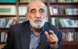 شریعتمداری؛ گفتا ز که نالیم که از ماست که بر ماست!