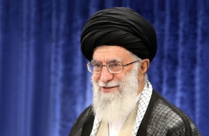 پیام رهبر معظم انقلاب در پی قهرمانی مقتدرانه تیم ملی کشتی فرنگی ایران در جهان: کار شما و برادرانتان در کشتی آزاد، ملت را شادمان و کشور را آبرومند کرد/ به ورزشکار و مربّی و مدیر، آفرین میگویم 